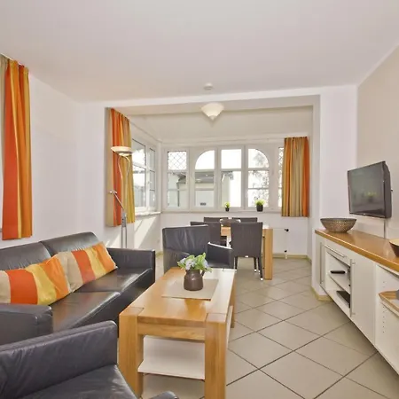 Apartment Mit Meerblick, Gratis Nutzung Vom Ahoi Erlebnisbad Und Sauna In Sellin - Haus Blick Zur 05